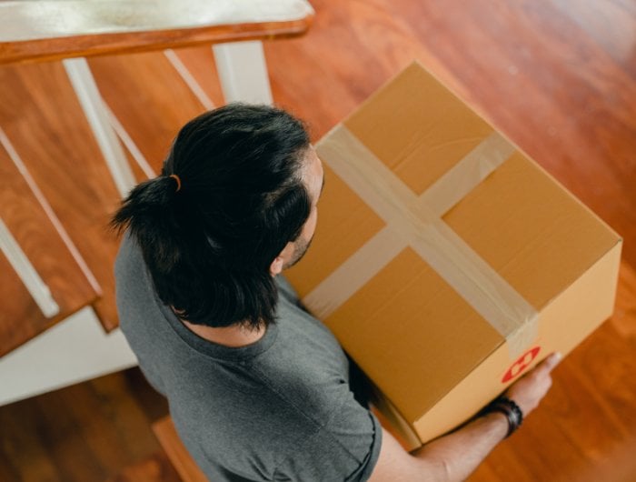 A small business owner tries to send a package using ShipTime services