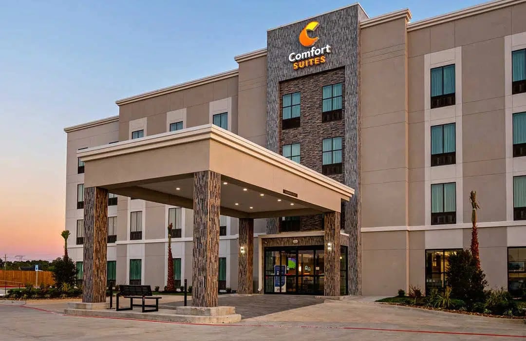 Comfort Suites hotel for small business owners