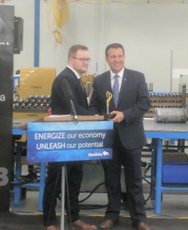 MANITOBA WINS GOLDEN SCISSORS AWARD